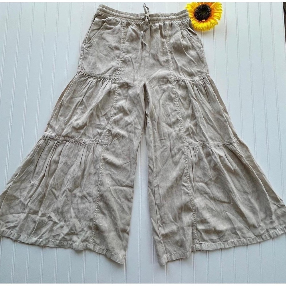 Elsie & Zoey Brand Wide Leg BOHO Pants L Women Tan Excellent Ruffle Boho Tiered